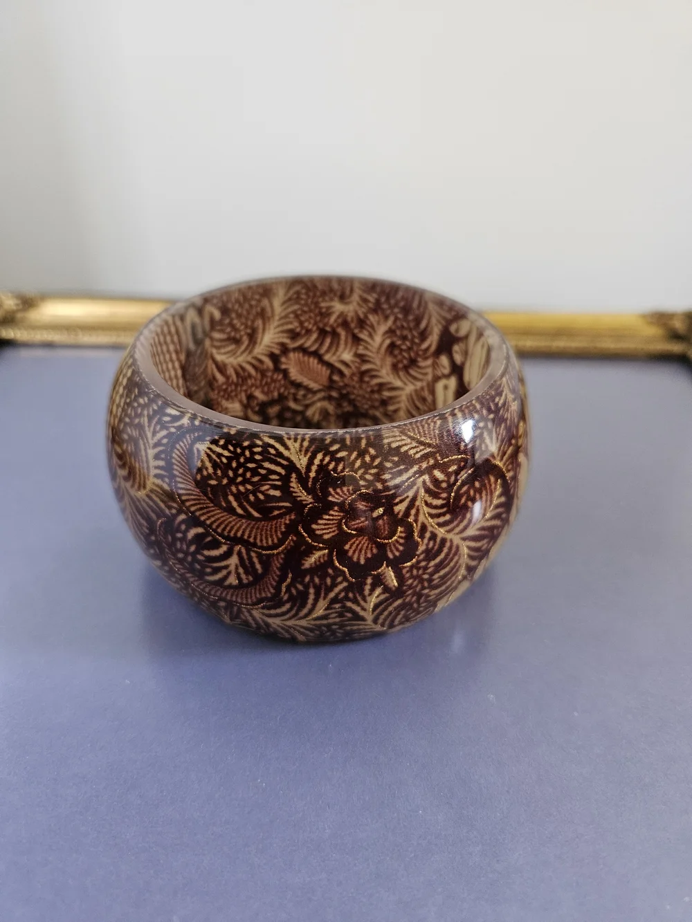 Vintage Batik Brown Floral Resin/Lucite Bangle Bracelet